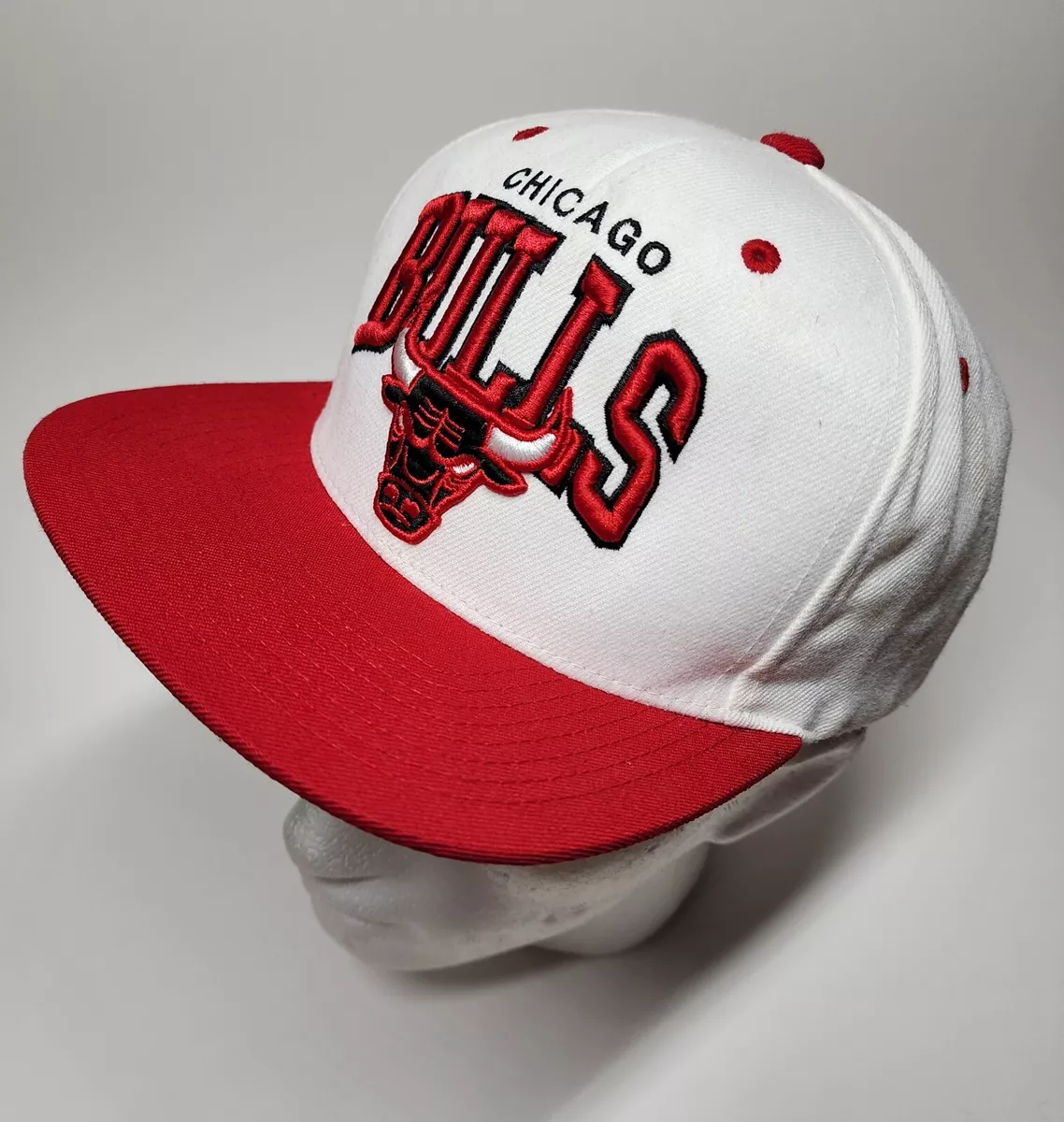 Vintage Chicago Bulls Hat Mitchell & Ness NBA Snapback Cap