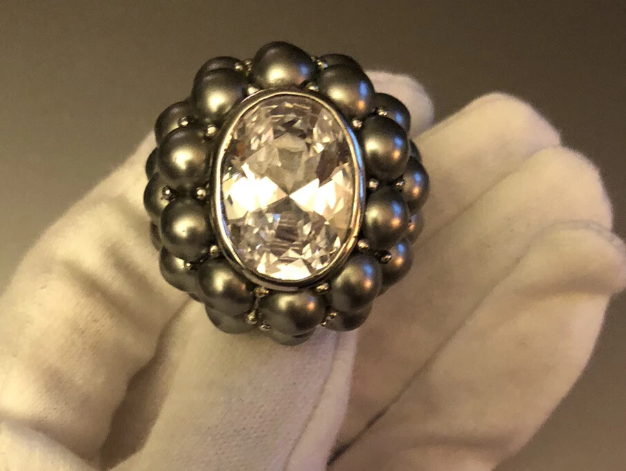 Kenneth Jay Lane Crystal & Gray Pearl Cabochon Dome Cocktail Ring Sz. 7 - Image 2 of 4