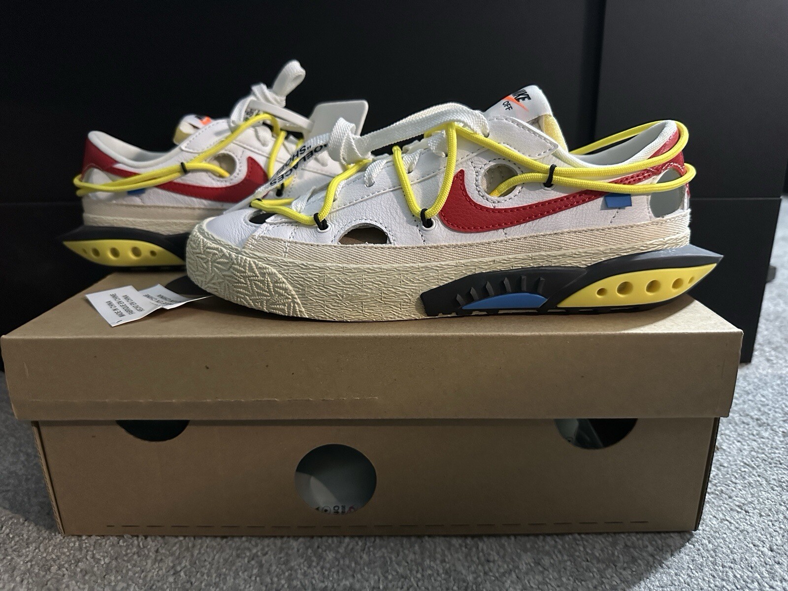 OFF WHITE X NIKE Taglia 5 5 Nike Off White x Blazer Basso Bianco Università Rosso