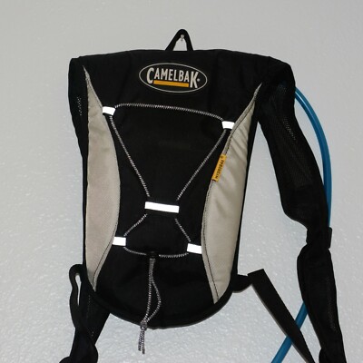 Camelbak Hydrobak Hydration Backpack W/ 1.5 Liter Bladder Hiking Cycling