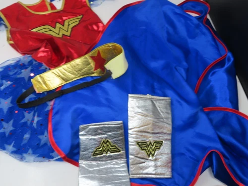 Preowned Halloween Costume Wonder Woman with Cape Size Small Rubies