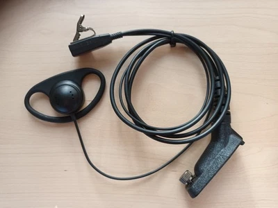 D Shape 2 Wire Security Earpiece with PTT microphone for Motorola Radios .