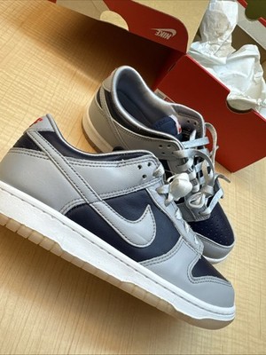NIB Size 8 Women s Nike Dunk SP Low College Navy NAVY GREY DD1768 400