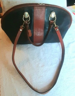 LOVELY N.S. NEW STYLE LEATHER HANDBAG, SHOULDER BAG. MADE IN ITALY. USED
