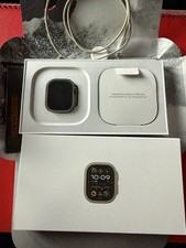 Apple Watch Ultra 2 49mm Titanium, Orange, GP...