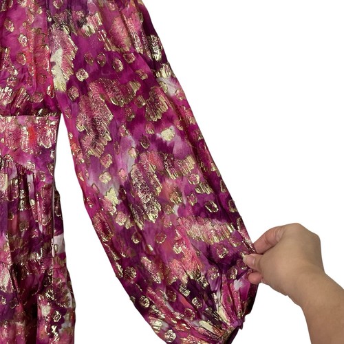 Mini Vestido LoveShackFancy Willis Cuello en V Metálico Dorado Rosa Manga Globo Talla 2 - Imagen 5 de 9