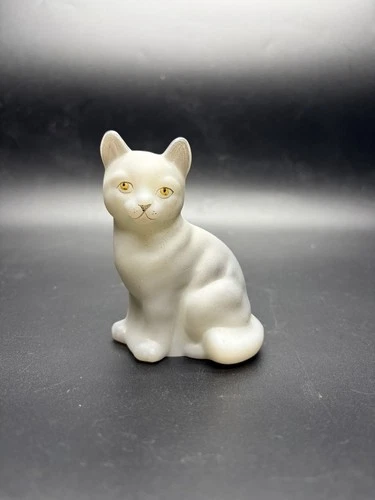 Fenton Glass Gray Cat Figurine Hand Painted Artist Signed Vintage Rare
