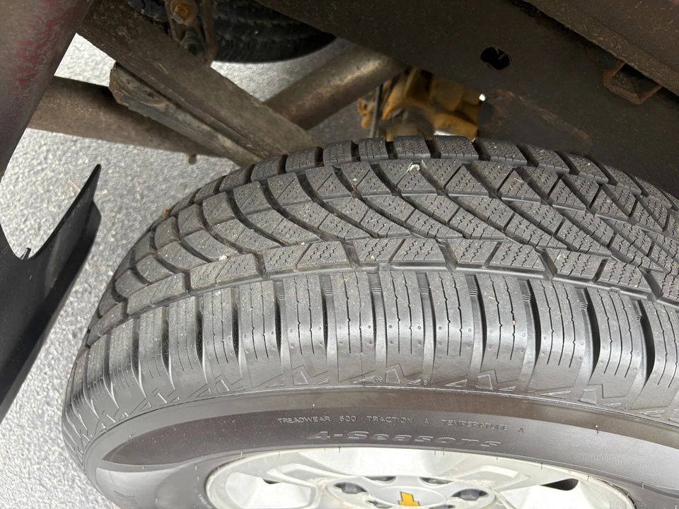 2008 Chevrolet Silverado 1500 K1500 - Image 3 of 4