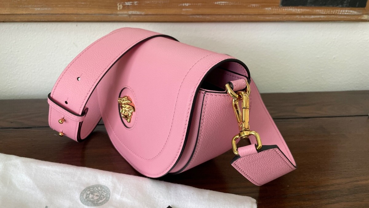 VERSACE シルバーメデューサ ピンクレザー ショルダーバッグ Versace Medusa Pink Pebbled Leather Women's Shoulder Bag
