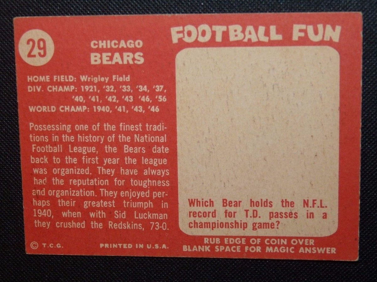 1958 Topps #29 Football Card CHICAGO BEARS Team 59 Yrs Old EX/NM