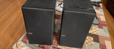 KEF Q100 ブラック KEF Q100 Bookshelf Speakers; Black Oak Pair; Q-100 (SOLD
