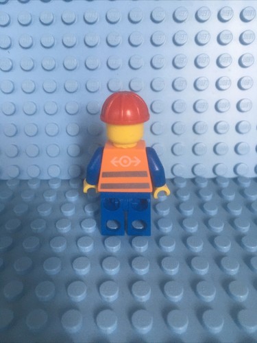Lego City Railway Worker, Trains #4 - Picture 2 of 6