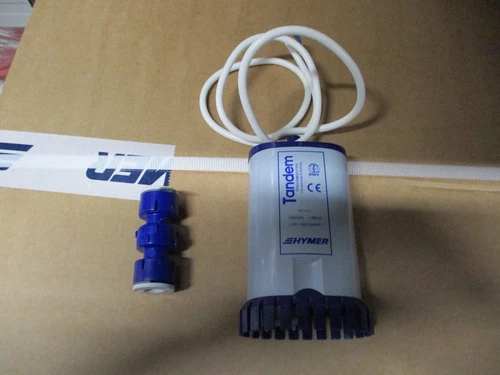 TWIN / TANDEM SUBMERSIBLE WATER PUMP 19L/MIN 1.4BAR WITH UNIQUICK CONNECTION