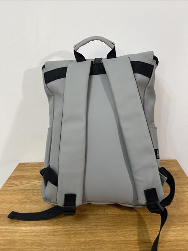 Spiral Brewer S99850 Backpack grey faux leather backpack/ rucksack - Picture 6 of 18