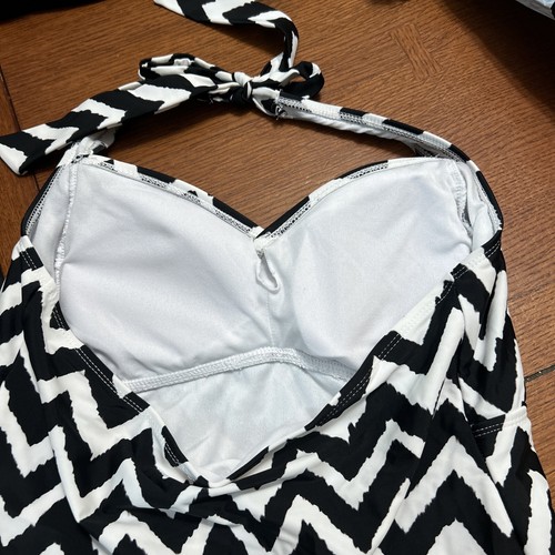 CATALINA WOMENS BLACK&WHITE SWIMSUIT TOP / XL 16 - Picture 3 of 5