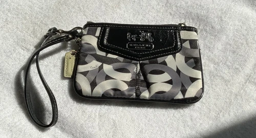 Coach Madison Signature Pochette da Polso Grigio Nero con Bordo in Pelle Nero