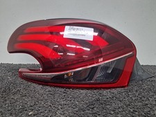 Feu arrière Peugeot 208
