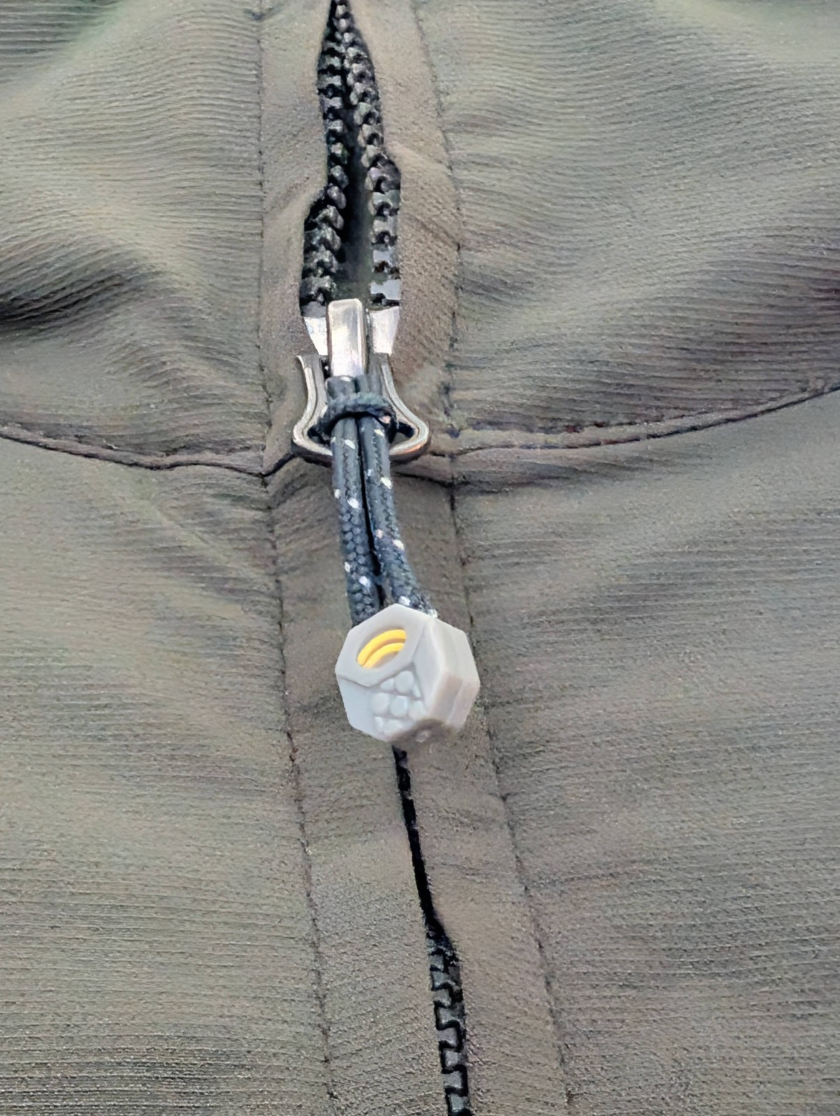 Mountain Hardwear Offwidth Softshell Olive Perfor… - image 3