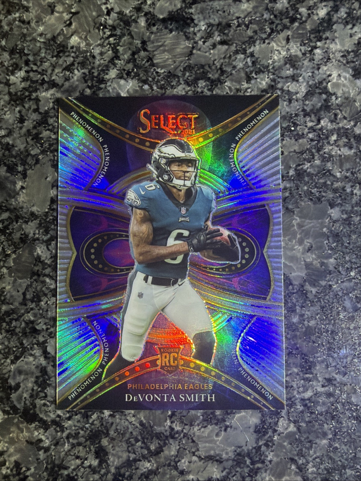 2021 Panini Select - Phenomenon Devonta Smith #PHE-19 Silver Prizm (RC)