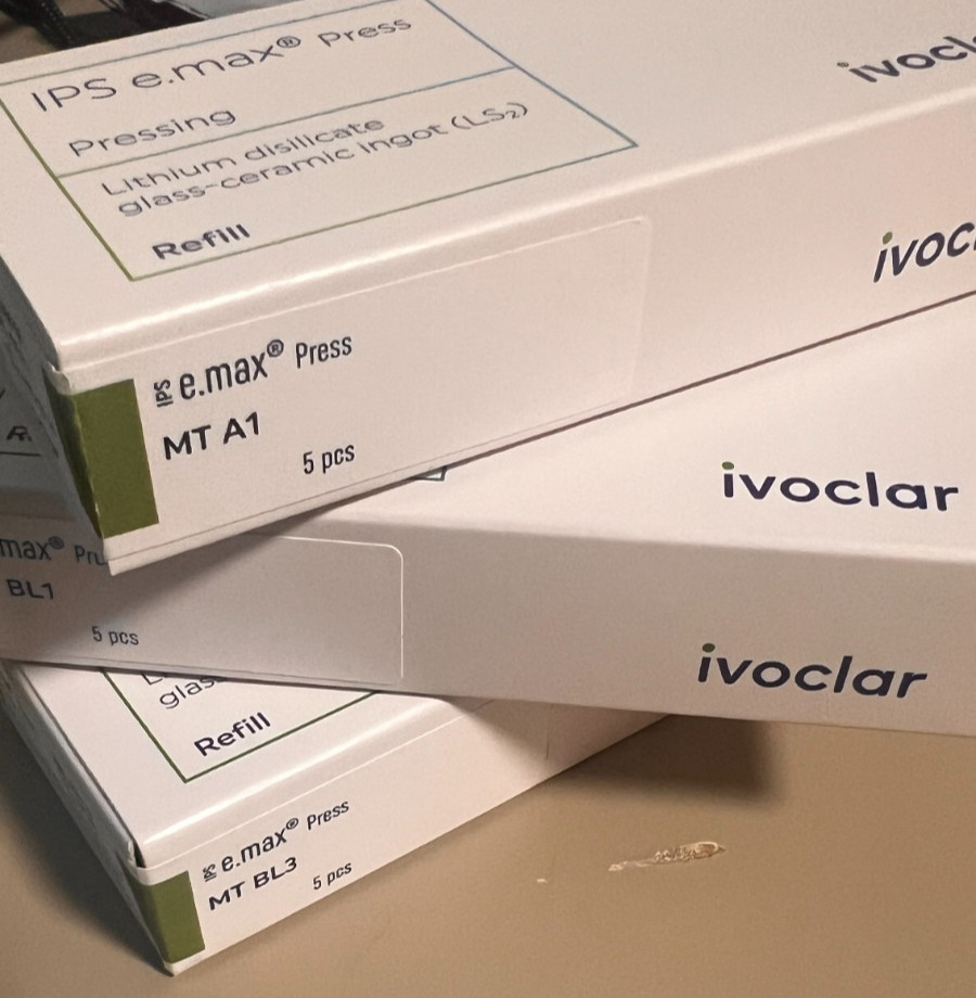 Ivoclar IPS e.max MT (5 ingots)