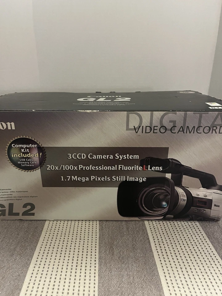 Canon DM-GL2 3CCD Mini DV Hybrid Professional Camcorder 20x Optical Zoom 2005 - Image 2 of 4