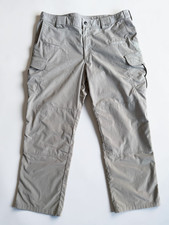 5.11 Tactical Taktische Herren Hose Cargo W38 L30 beige creme - 1x kleines Loch