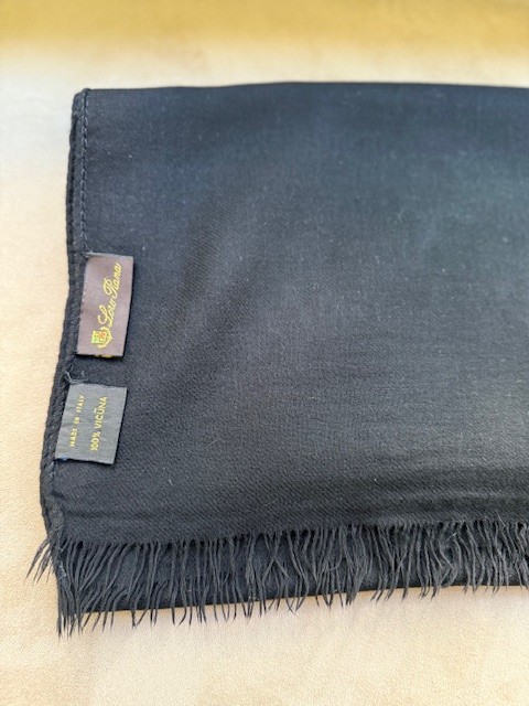 Loro Piana 100percent Vicuna Black Scarf Fine Gauge RARE (Unisex/Women's/Men's) image 5