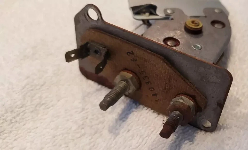 1960 1961 1962 CHRYSLER CALIBRE 300 AMPERÍMETRO SARATOGA WINDSOR NEW YORKER NEWPORT - Imagem 3 de 4