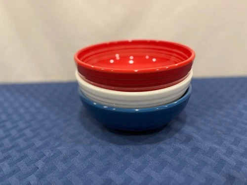 Set of 3 FIESTA MEDIUM BISTRO BOWLS: Scarlet, White Lapis.  NEW 38 oz.
