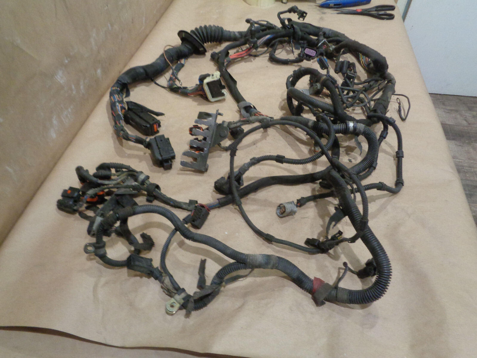 Maserati 4200 Coupe Spider 02-03 - Engine Injection Wire Harness P/N 190041