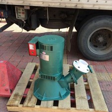20KW Einphasiger automatischer stabiler Spannungsschr&auml;ger Schlagwassergenerator