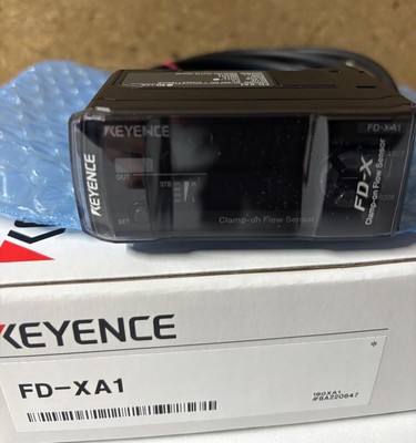 Keyence FD-XA1 Durchflusssensor Clamp On Neu Controller