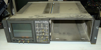 Tektronix WFM300 Signalgeneratoren TEKTRONIX WFM300 Component Waveform Monitor