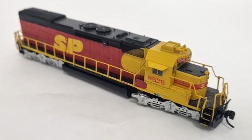 Intermountain N 69413-03 - SD40T-2 SP Kodachrome #8526 DCC bestückt | Condition: Used
