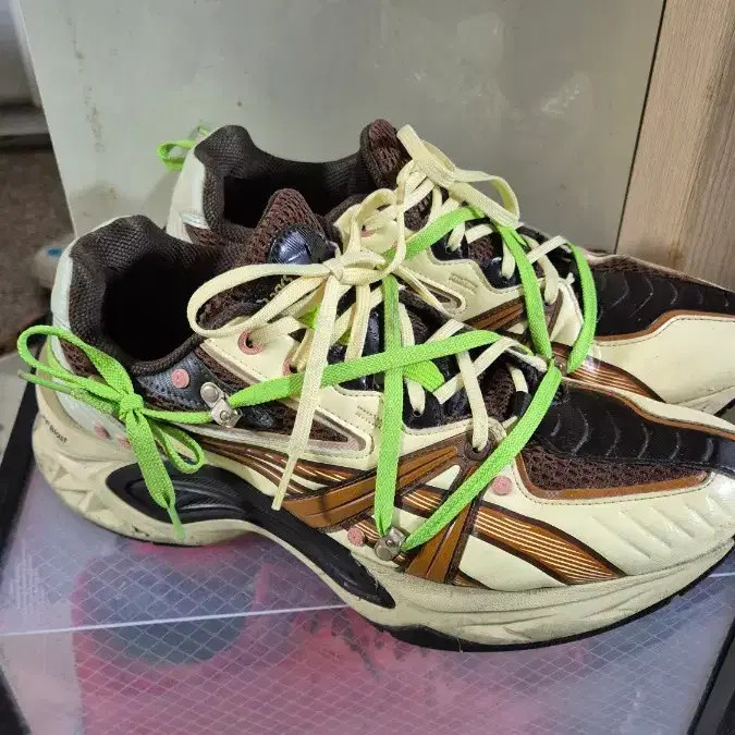 x HN2 S 280 Official thumbnail 2