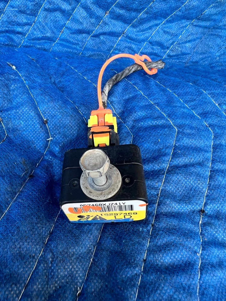 GM Front Impact Sensor - 15297468 for sale online | eBay