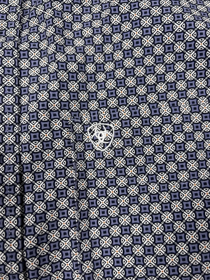 Ariat Shirt Mens Small Blue Geometric Print Button Down Long Sleeve Western - Image 2 of 4