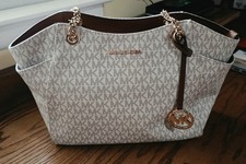 Michael Kors Handbag Pre-owned