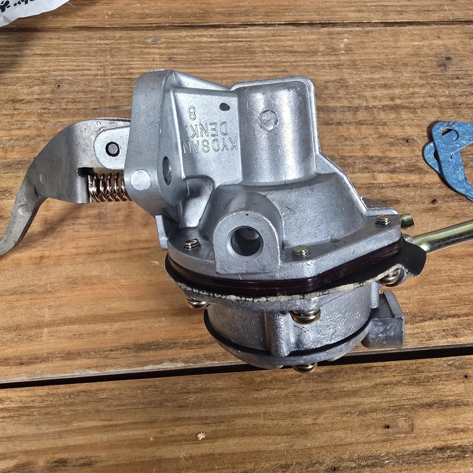 Kyosan Denki Mechanical Fuel Pump MP-576 fits Mitsubishi Galant 4G52 2.0L USA - Image 3 of 4