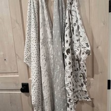 Lot of 4 Aden  Anais Soft Cotton Muslin Swaddles Harry Potter Deer Clouds Gray