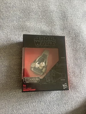 Star Wars Black Series Titanium: First Order Snow Speeder Neu Hasbro