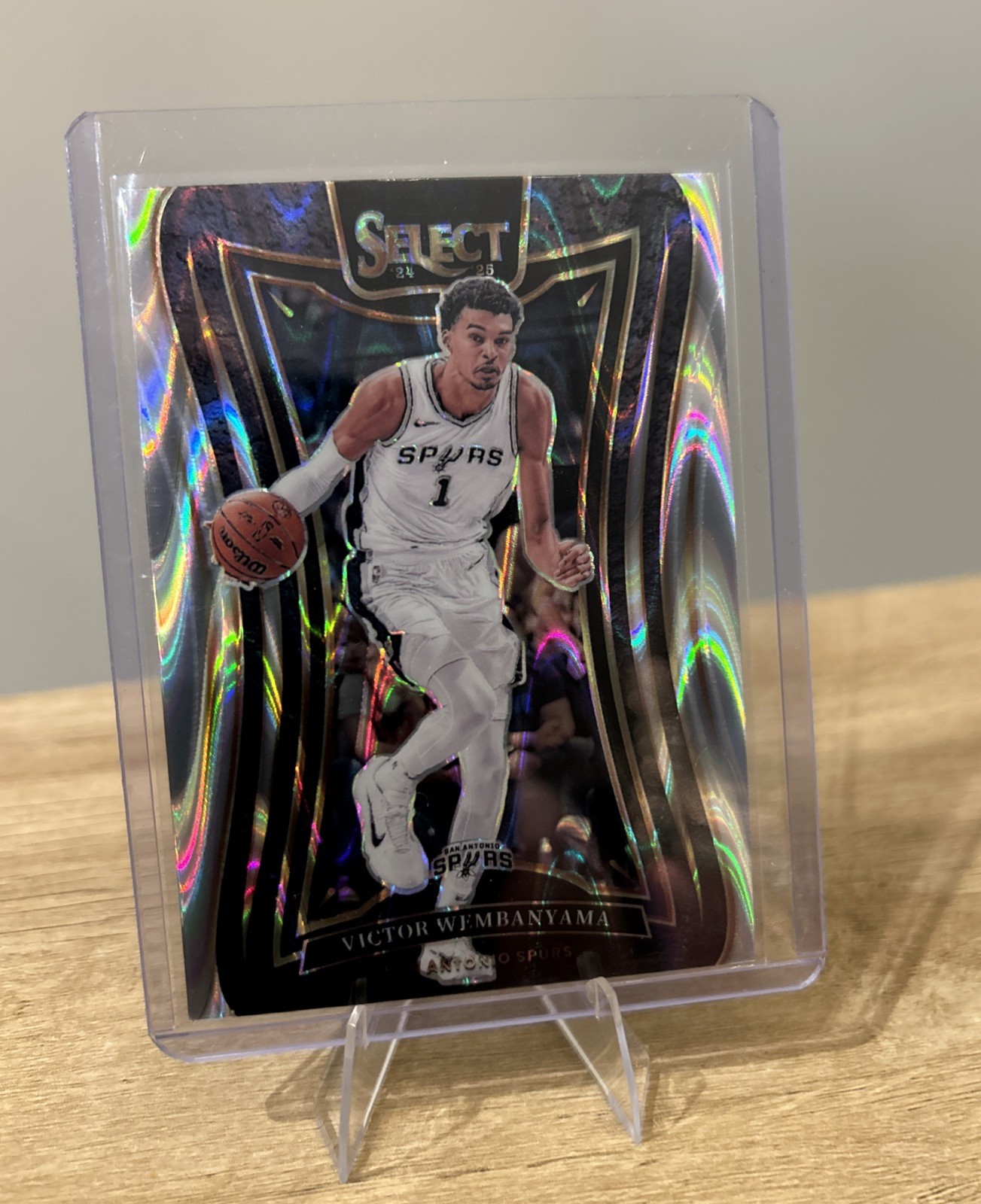 2024-25 Panini Select Victor Wembanyama Mezzanine Level #309 Silver Tectonic SP