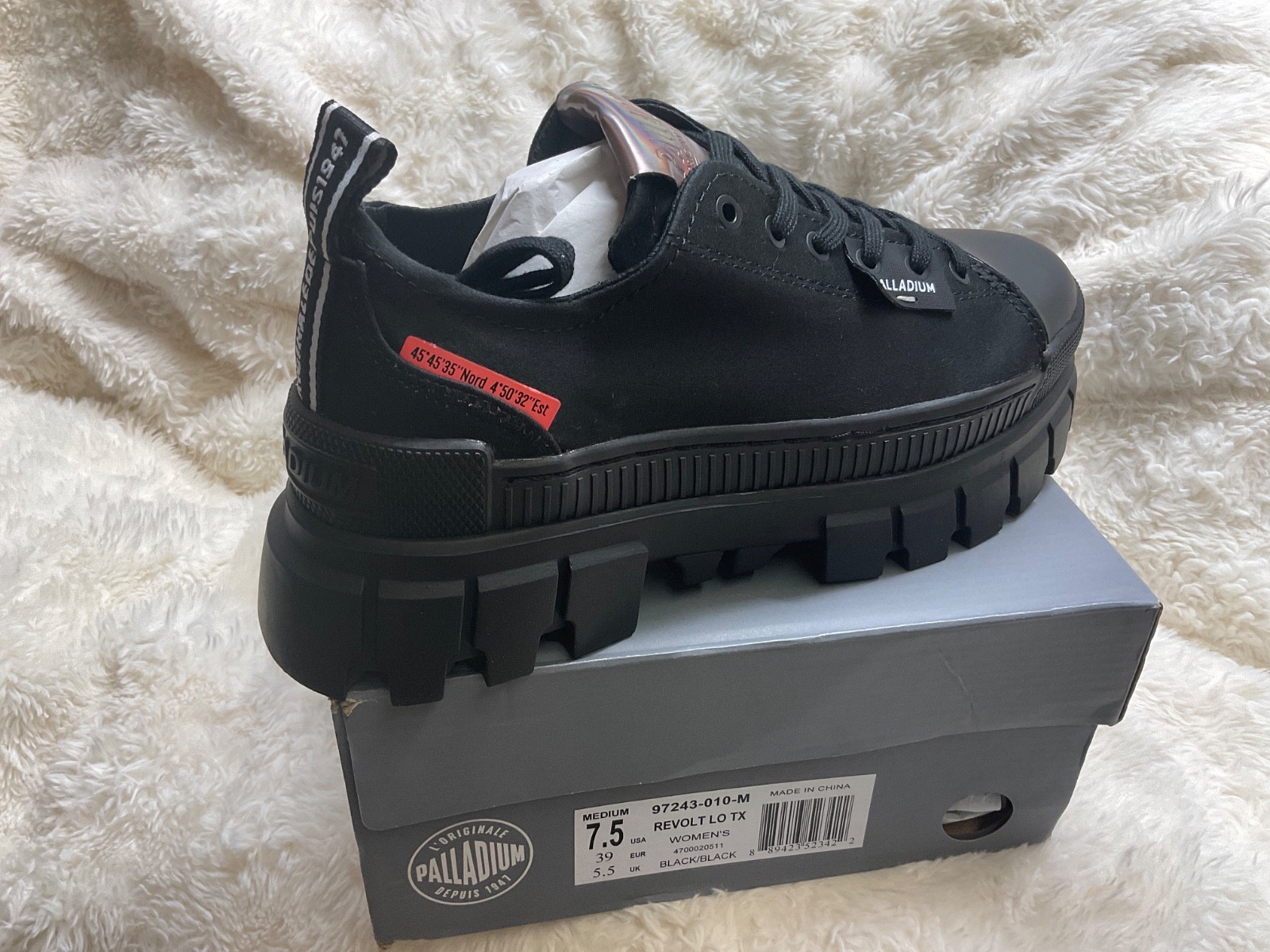 Palladium Revolt LO TX Women’s Black Sz 7.5 M Shoes Sneakers NEW in Box