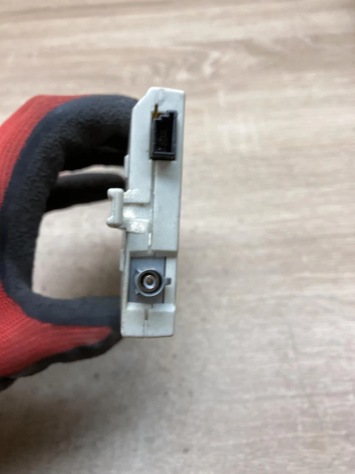 3402526 213675 10 Antenna Amplificatore BMW x3 e83 - Immagine 3 di 4