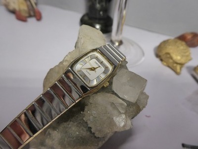 Vintage Seiko Quartz TV-Style Bicolor - Ref. 8222-5110 - Top Zustand - Läuft!
