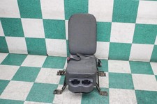03-06 Gm Truck Dmg Very Dark Pewter Front Center Bench Jump Seat Cupholder Wty 03-06 Gm Truck Dmg Very Dark Pewter Front Center Bench Jump Seat Cupholder Wty