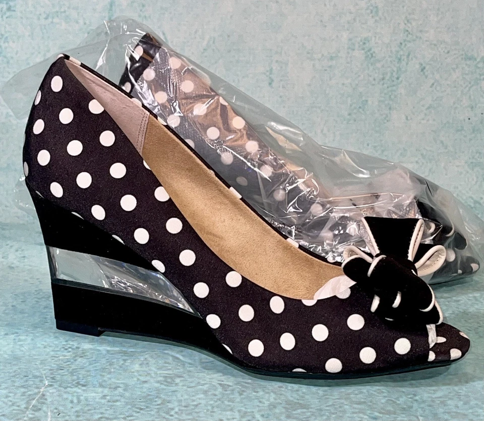 ISAAC MIZRAHI Jujubee Black Polka-Dot Suede/Lucite BOW Wedge sz 9.5M NIB - Image 2 of 4