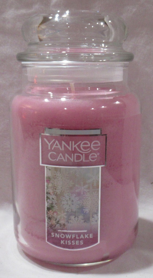 Yankee Candle Large Jar Candle 110-150 hrs 22 oz SNOWFLAKE