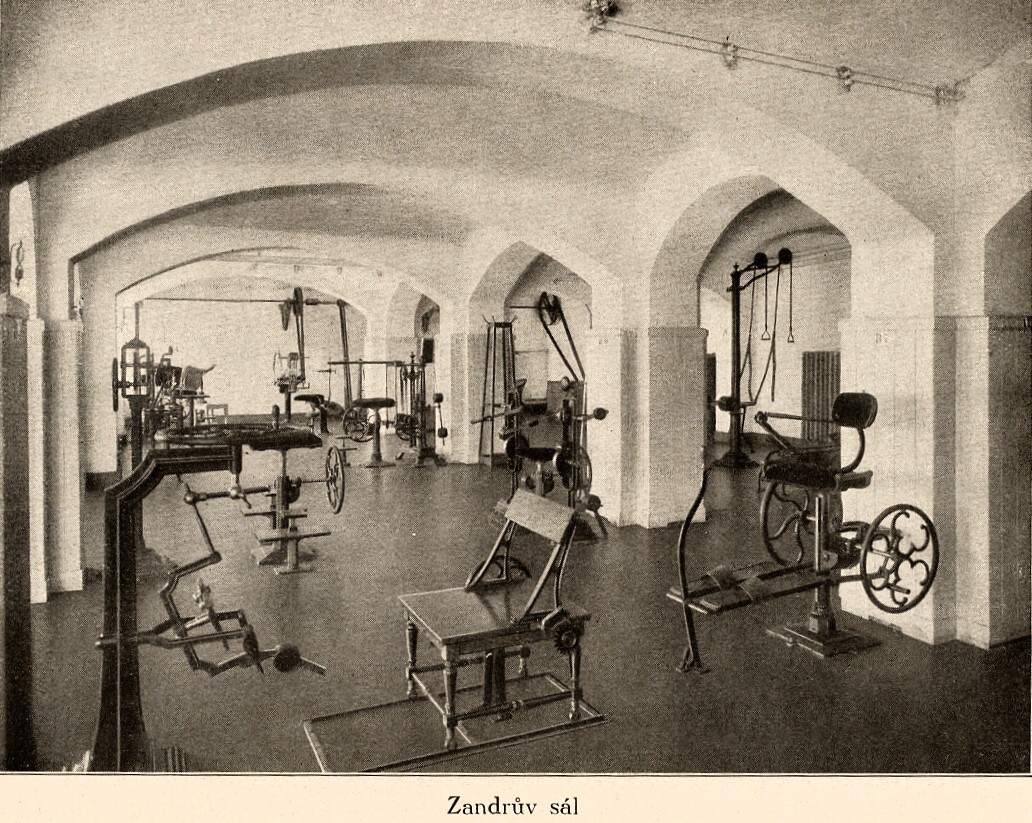 Foto 6 di 7