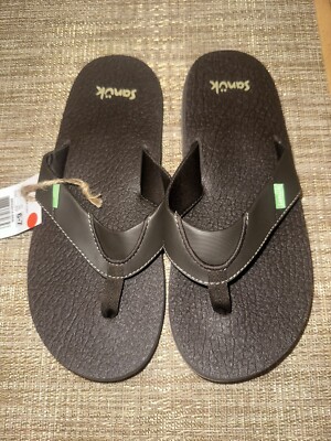 Boys Sanuk Root Beer Black Yoga Mat Flip Flops Sandals  SBS2914T Size 6-7
